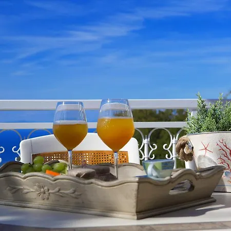 Apartmán Exanthia Villas *