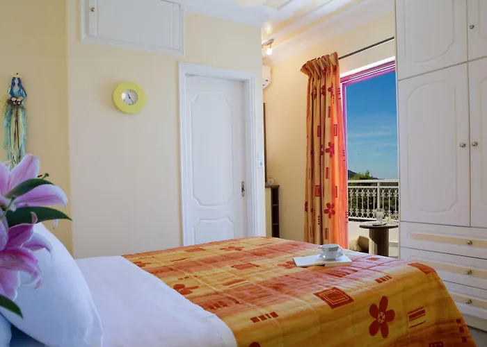 Exanthia Villas