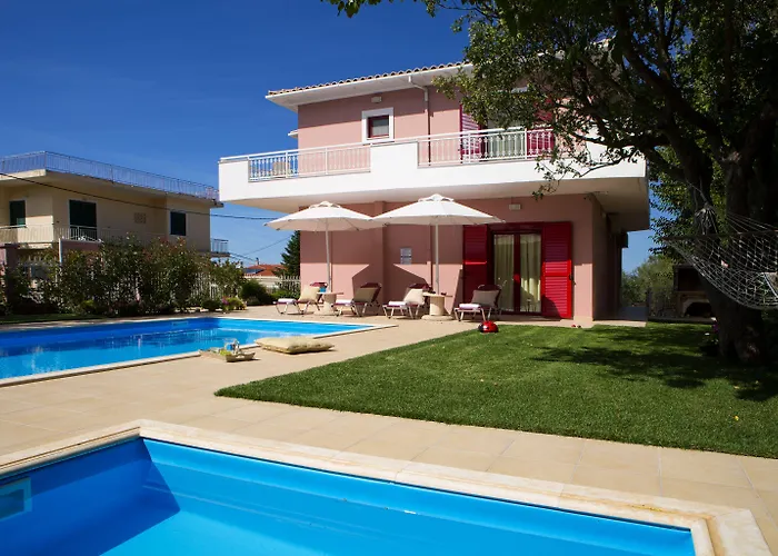 Exanthia Villas