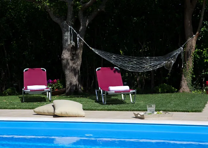 Exanthia Villas