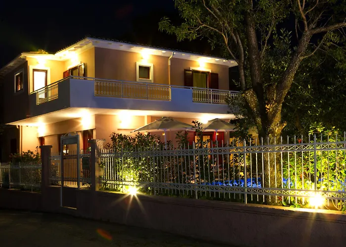 Exanthia Villas شقة