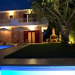 Exanthia Villas *