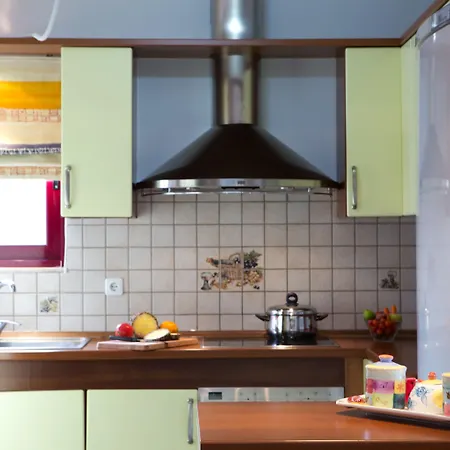 Exanthia Villas Appartement *